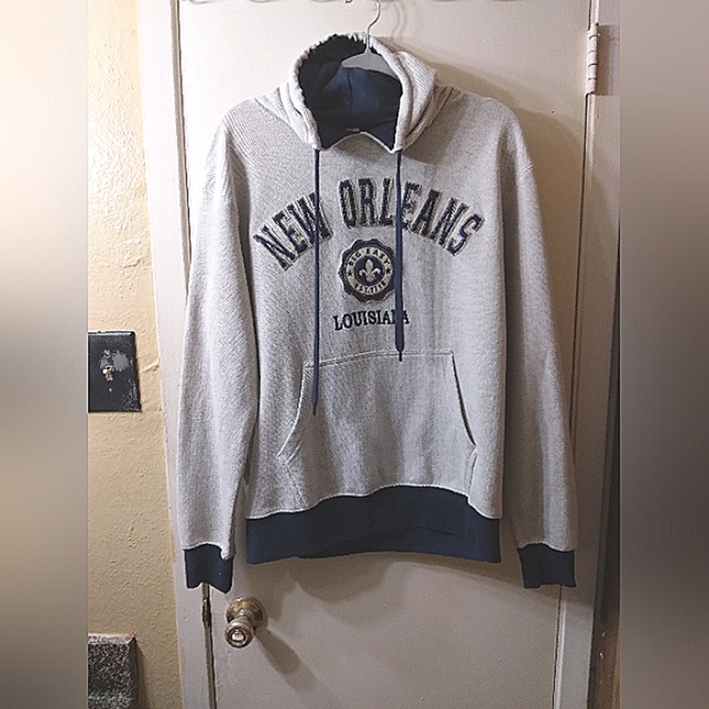 New Orlean's The Big Easy Men's Pullover Hoodie Size Medium
